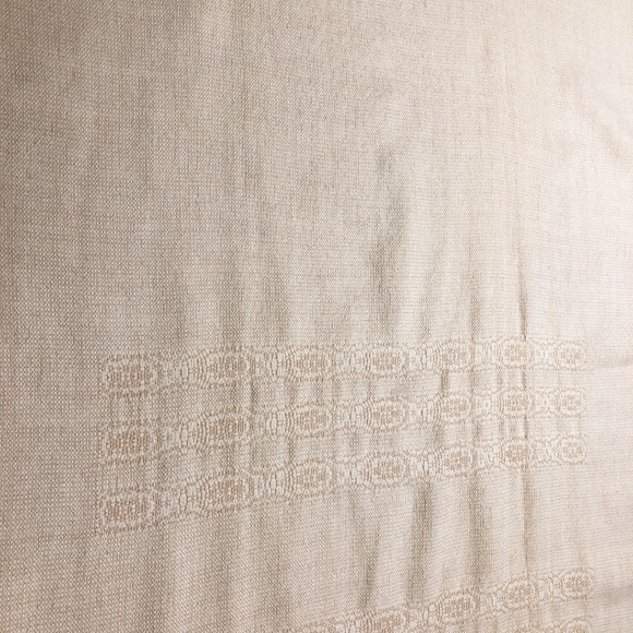 Churchill Handwoven Shawl Scarf tan knit fringe 63"x27" - Picture 4 of 10